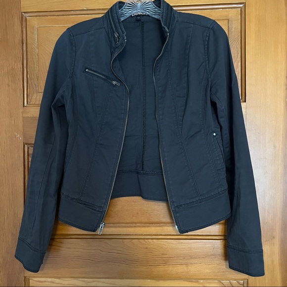 Express Jacket! - Picture 8 of 12
